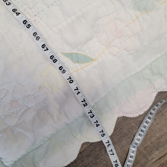 Vintage Quilt Pastel Patchwork Cottage Cutter Scrappy Shabby TLC Crafts *READ - Picture 10 of 16